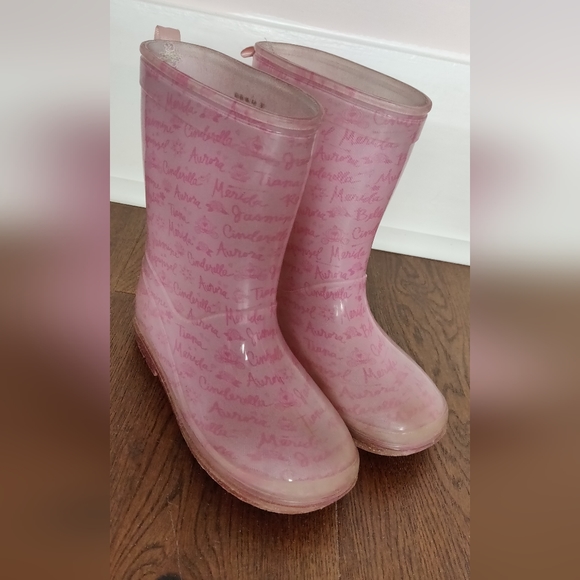 Disney Princesses Pink Rain Boots (for little girls size 12) - Picture 11 of 12